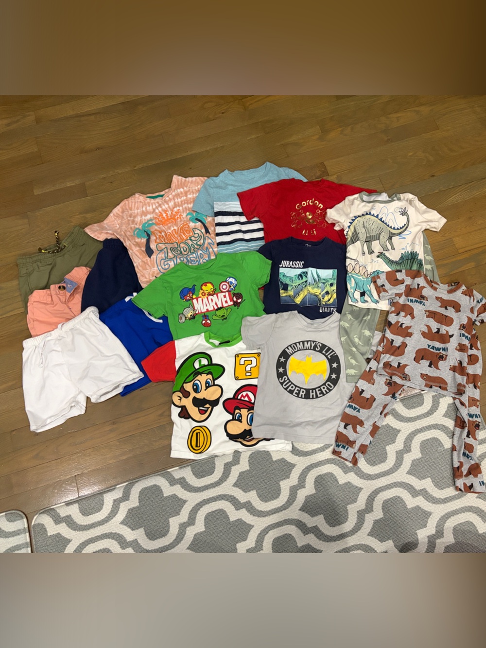 16pc spring / summer 4t/5t mixed lot- euc